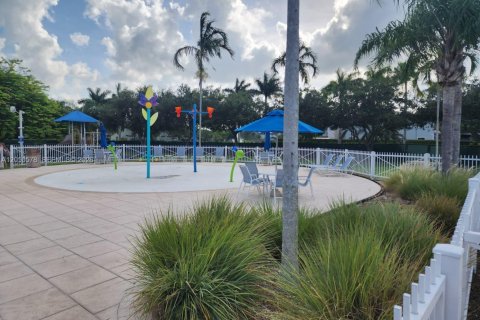 Casa en venta en Homestead, Florida, 4 dormitorios, 142.6 m2 № 2269791 - foto 13