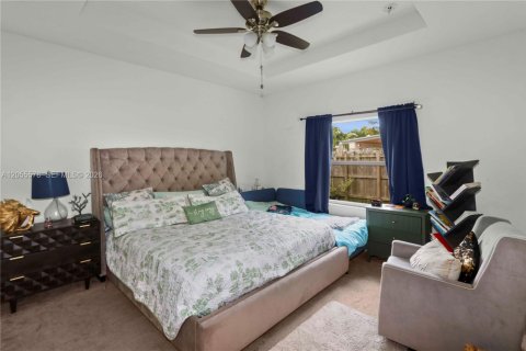 Casa en venta en Homestead, Florida, 4 dormitorios, 142.6 m2 № 2269791 - foto 25