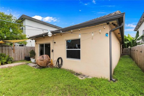 Casa en venta en Homestead, Florida, 4 dormitorios, 142.6 m2 № 2269791 - foto 10