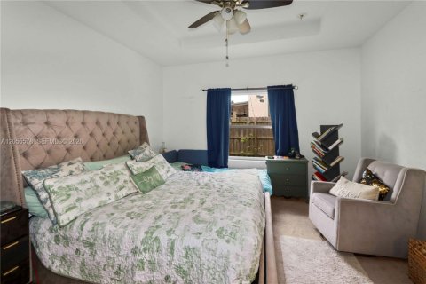 Casa en venta en Homestead, Florida, 4 dormitorios, 142.6 m2 № 2269791 - foto 27