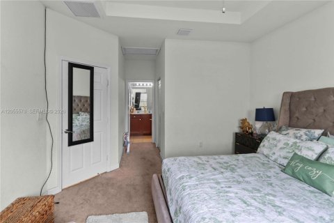 Casa en venta en Homestead, Florida, 4 dormitorios, 142.6 m2 № 2269791 - foto 4