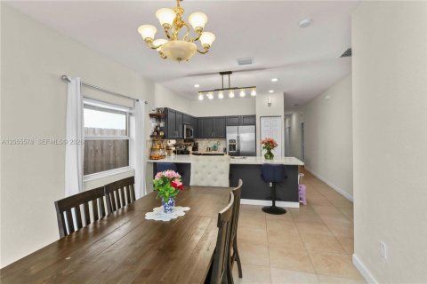 Casa en venta en Homestead, Florida, 4 dormitorios, 142.6 m2 № 2269791 - foto 18