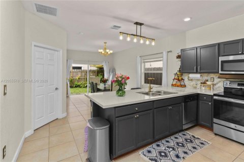 Casa en venta en Homestead, Florida, 4 dormitorios, 142.6 m2 № 2269791 - foto 22