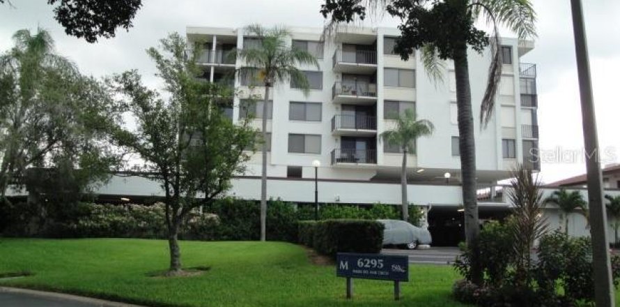 Condo à Saint Petersburg, Floride, 2 chambres № 1149575