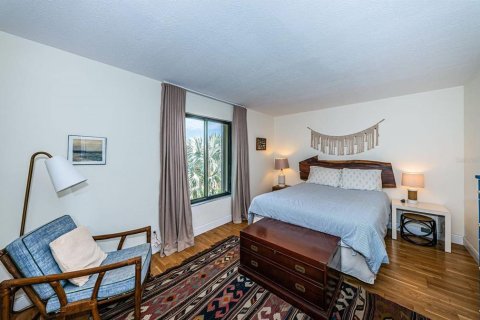 Condo in Saint Petersburg, Florida, 2 bedrooms  № 1149575 - photo 14