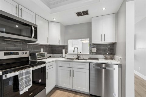 Condo in Clearwater, Florida, 1 bedroom № 2097284 - photo 6