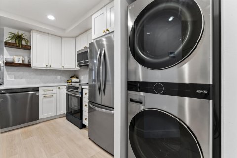 Condo in Jupiter, Florida, 2 bedrooms  № 2378700 - photo 16