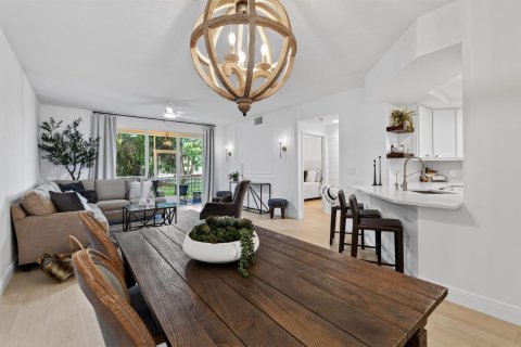Condo in Jupiter, Florida, 2 bedrooms  № 2378700 - photo 12