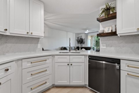 Condo in Jupiter, Florida, 2 bedrooms  № 2378700 - photo 20