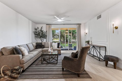 Condo in Jupiter, Florida, 2 bedrooms  № 2378700 - photo 6