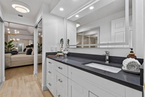 Condo in Jupiter, Florida, 2 bedrooms  № 2378700 - photo 29
