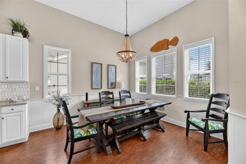 House in Apollo Beach, Florida 3 bedrooms, 224.82 sq.m. № 2151116 - photo 25