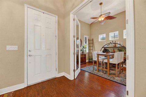 House in Apollo Beach, Florida 3 bedrooms, 224.82 sq.m. № 2151116 - photo 9