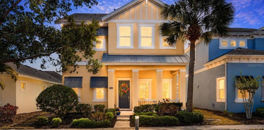 House in Apollo Beach, Florida 3 bedrooms, 224.82 sq.m. № 2151116