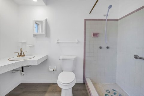 Купить виллу или дом в Сарасота, Флорида 9 комнат, 101.45м2, № 1550364 - фото 6