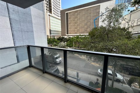 Купить кондоминиум в Майами, Флорида 2 спальни, 100.89м2, № 1821888 - фото 15