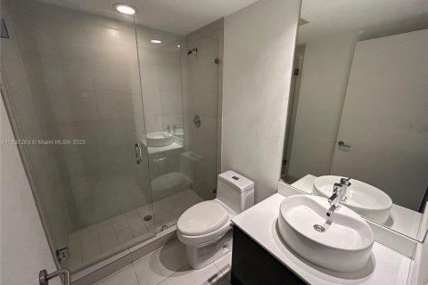 Купить кондоминиум в Майами, Флорида 2 спальни, 100.89м2, № 1821888 - фото 12