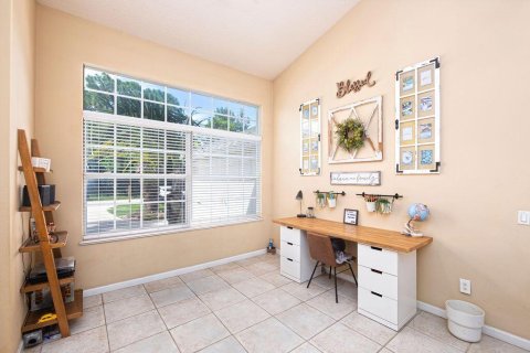 House in Port St. Lucie, Florida 4 bedrooms, 214.6 sq.m. № 2432829 - photo 8
