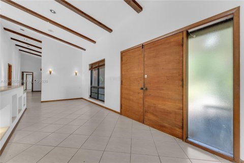 Снять в аренду виллу или дом в Пальметто-Бей, Флорида 5 спален, 338.07м2, № 2032928 - фото 11