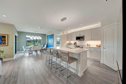 Villa ou maison à vendre à Lauderdale Lakes, Floride: 3 chambres, 153.01 m2 № 1925377 - photo 23