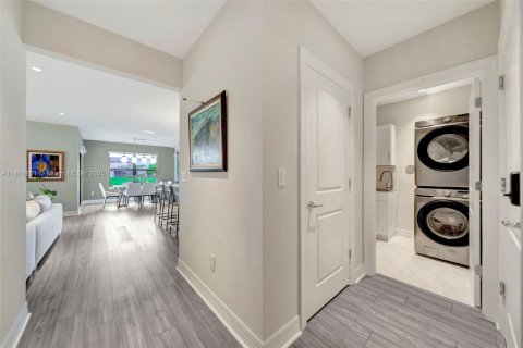 Villa ou maison à vendre à Lauderdale Lakes, Floride: 3 chambres, 153.01 m2 № 1925377 - photo 28