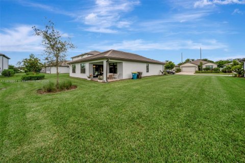 Villa ou maison à vendre à Lauderdale Lakes, Floride: 3 chambres, 153.01 m2 № 1925377 - photo 3