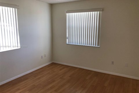 Купить виллу или дом в Майами, Флорида 4 спальни, 160.26м2, № 1995722 - фото 24