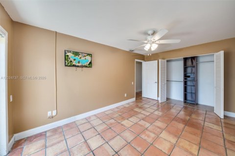 Condominio en venta en Miami, Florida, 3 dormitorios, 144 m2 № 2186092 - foto 20