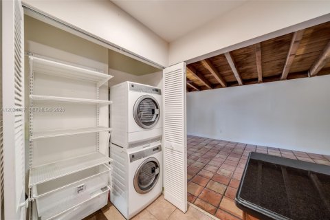 Condominio en venta en Miami, Florida, 3 dormitorios, 144 m2 № 2186092 - foto 14