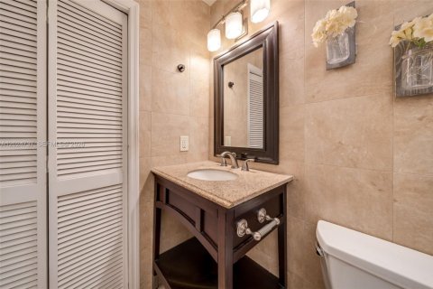 Condominio en venta en Miami, Florida, 3 dormitorios, 144 m2 № 2186092 - foto 17