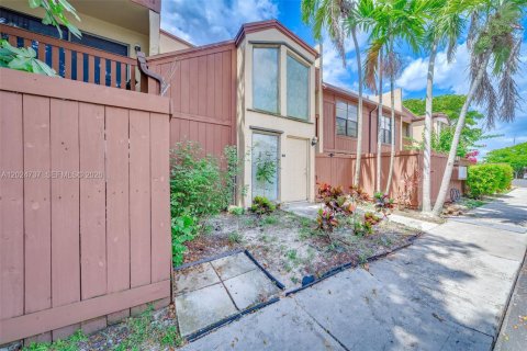 Condominio en venta en Miami, Florida, 3 dormitorios, 144 m2 № 2186092 - foto 3