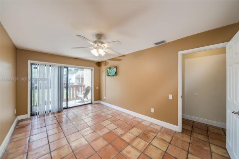 Condominio en venta en Miami, Florida, 3 dormitorios, 144 m2 № 2186092 - foto 21