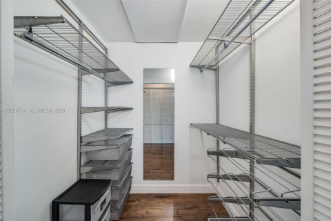 Condominio en venta en Miami, Florida, 3 dormitorios, 144 m2 № 2186092 - foto 28