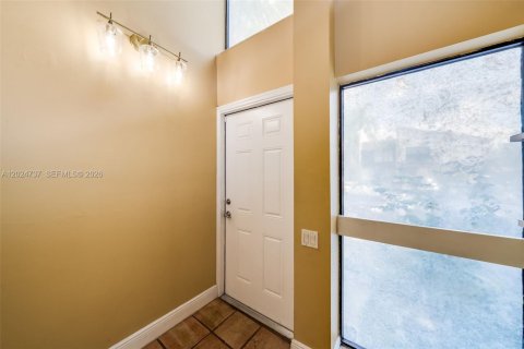 Condominio en venta en Miami, Florida, 3 dormitorios, 144 m2 № 2186092 - foto 4