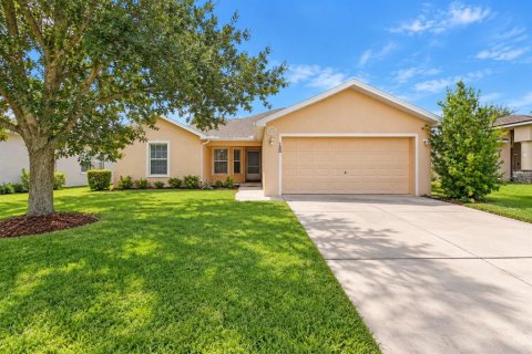 House in Davenport, Florida 3 bedrooms, 120.4 sq.m. № 2356585