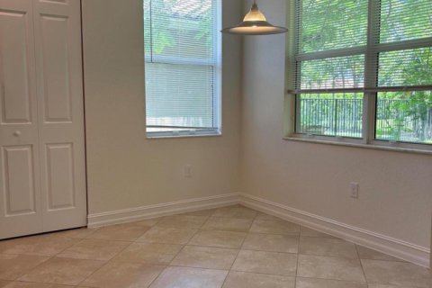 Casa en alquiler en Boynton Beach, Florida, 4 dormitorios, 248.05 m2 № 2083580 - foto 14
