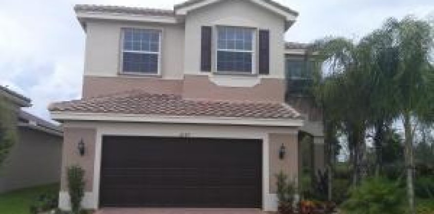 Casa en Boynton Beach, Florida 4 dormitorios, 248.05 m2 № 2083580