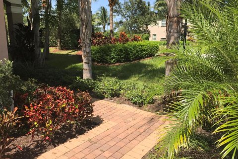 Casa en alquiler en Boynton Beach, Florida, 4 dormitorios, 248.05 m2 № 2083580 - foto 2