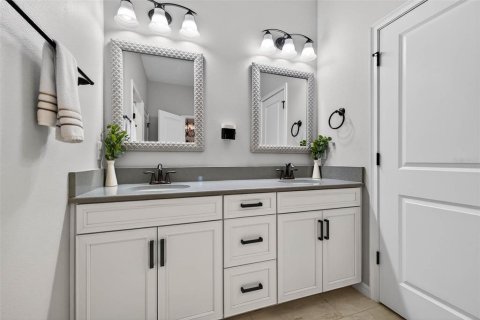Casa en venta en Land O' Lakes, Florida, 4 dormitorios, 288.09 m2 № 2203894 - foto 12
