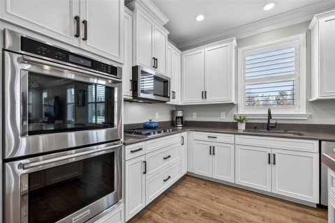 Casa en venta en Land O' Lakes, Florida, 4 dormitorios, 288.09 m2 № 2203894 - foto 30