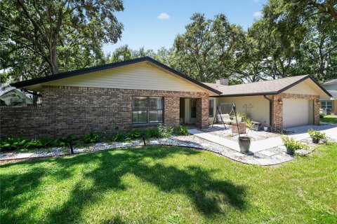Casa en venta en Auburndale, Florida, 4 dormitorios, 229.84 m2 № 1907400 - foto 1