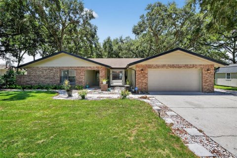 Casa en venta en Auburndale, Florida, 4 dormitorios, 229.84 m2 № 1907400 - foto 2