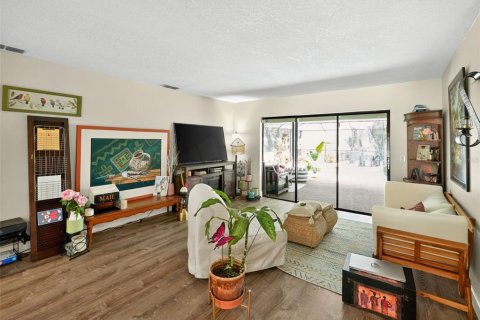 Casa en venta en Auburndale, Florida, 4 dormitorios, 229.84 m2 № 1907400 - foto 14