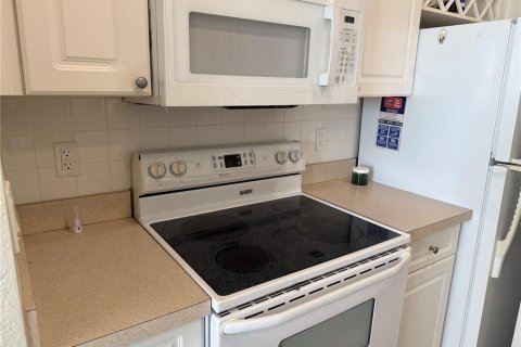 Купить кондоминиум в Клируотер, Флорида 4 комнаты, 93.83м2, № 1567565 - фото 15
