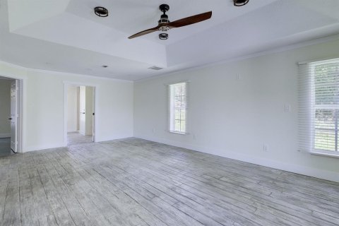 House in Lake Placid, Florida 4 bedrooms, 229.93 sq.m. № 2149158 - photo 16