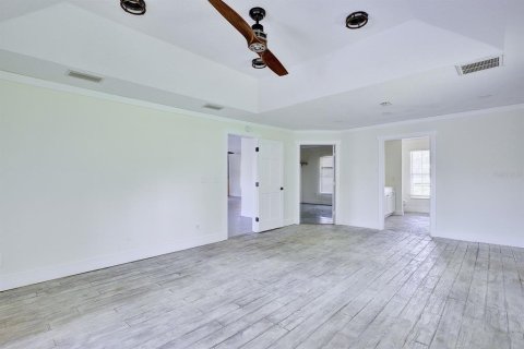 House in Lake Placid, Florida 4 bedrooms, 229.93 sq.m. № 2149158 - photo 15