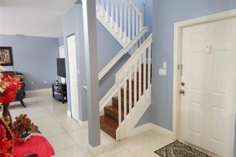Villa ou maison à vendre à Cutler Bay, Floride: 3 chambres, 197.7 m2 № 2262113 - photo 11