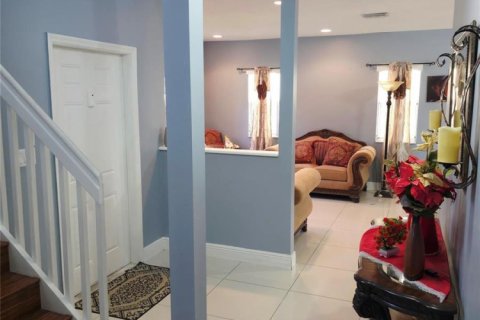 Villa ou maison à vendre à Cutler Bay, Floride: 3 chambres, 197.7 m2 № 2262113 - photo 12