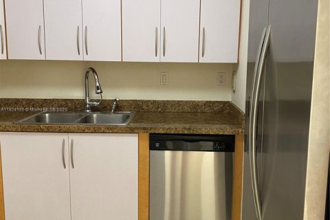 Copropriété à vendre à Miami, Floride: 2 chambres, 95.69 m2 № 1961496 - photo 14