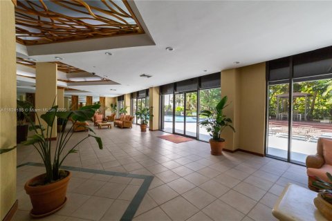 Copropriété à vendre à Miami, Floride: 2 chambres, 95.69 m2 № 1961496 - photo 26